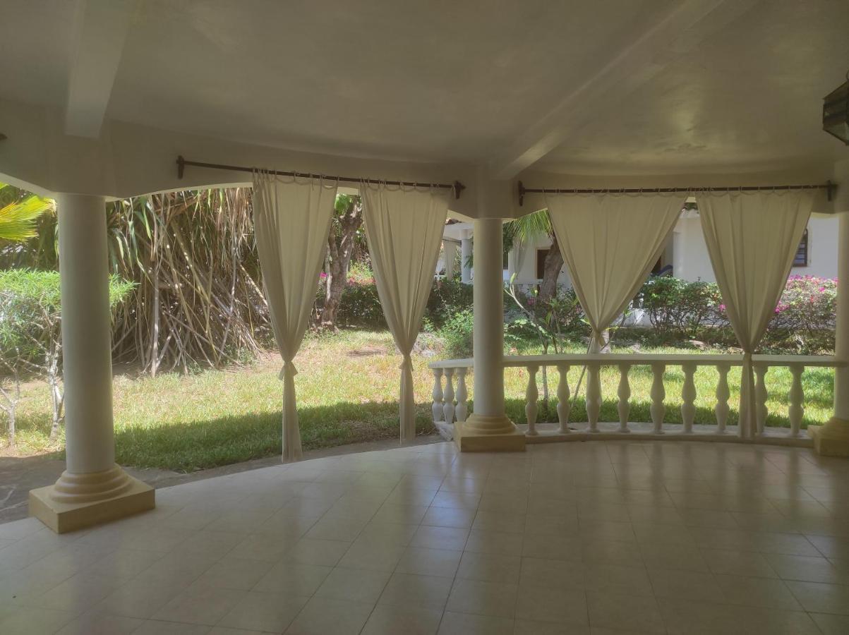 2Livu Villas Watamu Exterior foto