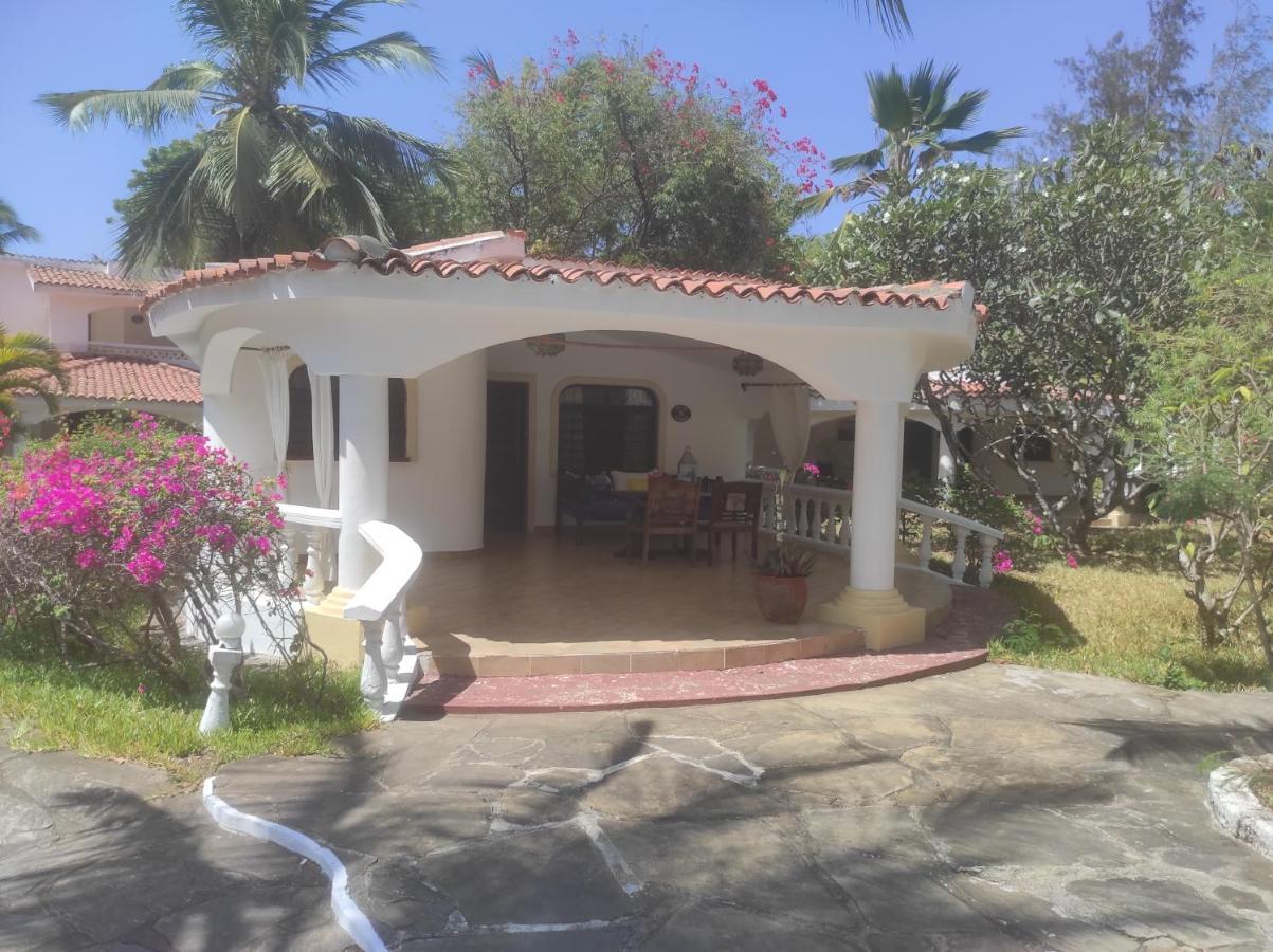 2Livu Villas Watamu Exterior foto